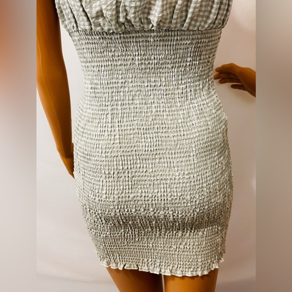 Princess Polly Korina Light Green Gingham Shirred Mini Dress - Size 4 - Picture 8 of 8